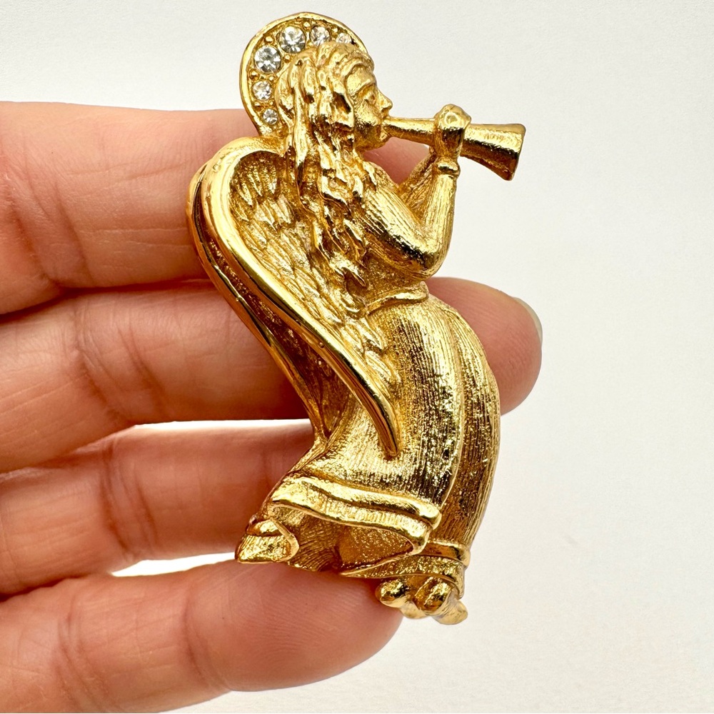 SIGNED Gerry’s Gold Angel Brooch Crystal Halo Christmas Holiday Pin Vintage Luxe